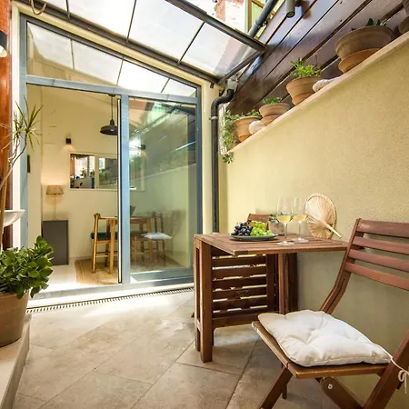 Hidden Luxury 2br With Terrace דירה *