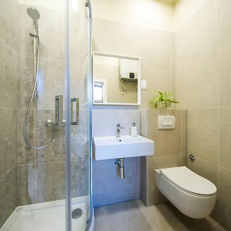 Hidden Luxury 2br With Terrace דירה ספליט