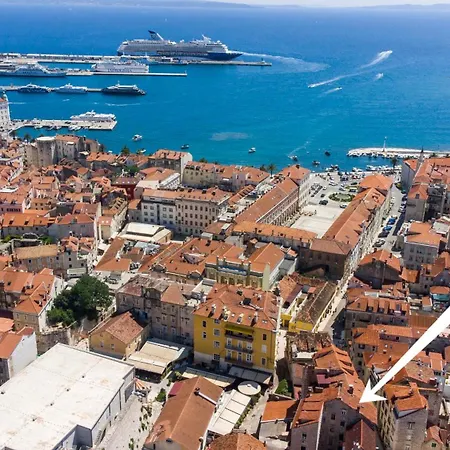 Hidden Luxury 2br With Terrace דירה ספליט