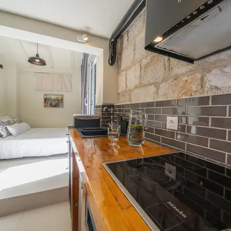 Hidden Luxury 2br With Terrace Appartamento Spalato
