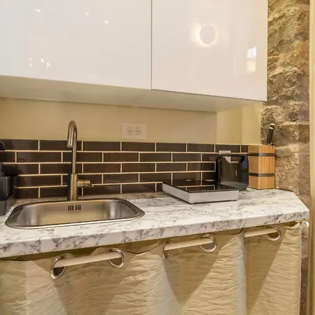 Hidden Luxury 2br With Terrace Appartamento