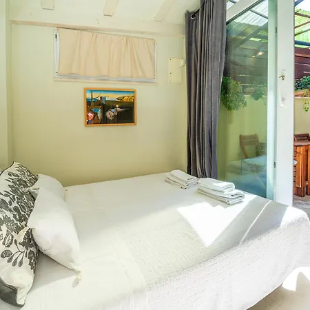 Hidden Luxury 2br With Terrace