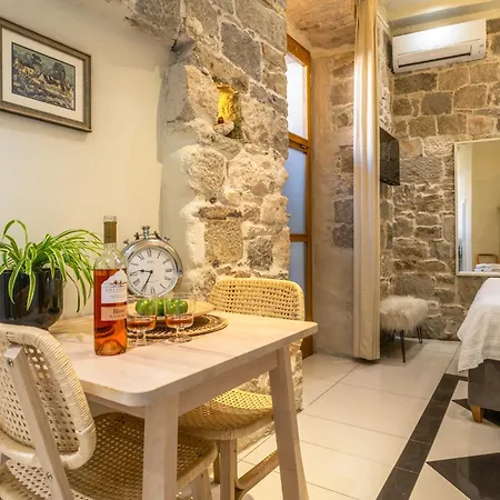 Hidden Luxury 2br With Terrace Spalato
