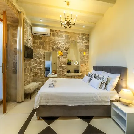 Hidden Luxury 2br With Terrace *