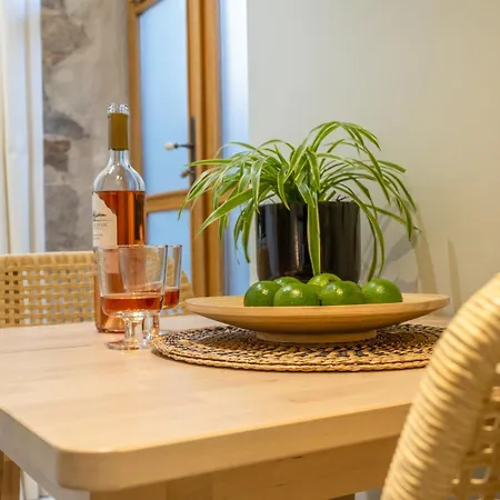 Hidden Luxury 2br With Terrace * Spalato