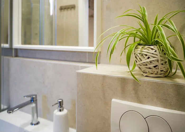 Apartment Hidden Luxury 2br With Terrace Split