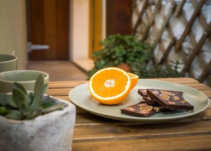 Hidden Luxury 2br With Terrace Apartment